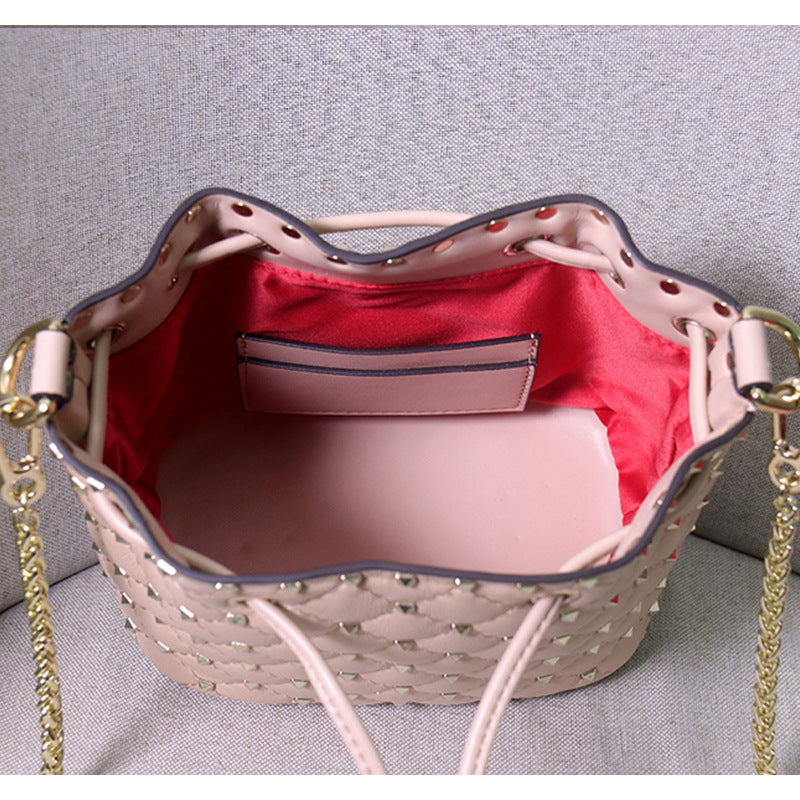 Leather Rivets Bucket Bag Diamond Chain