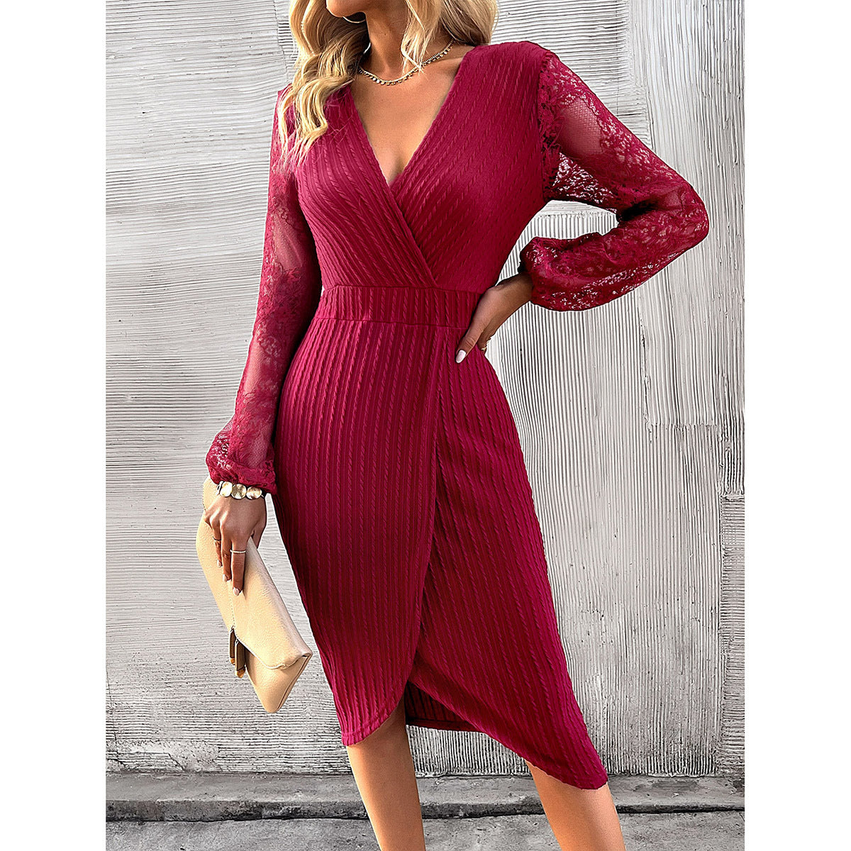 Women's Fashion V-neck Slit Lace And Knitted Long-sleeved Dress