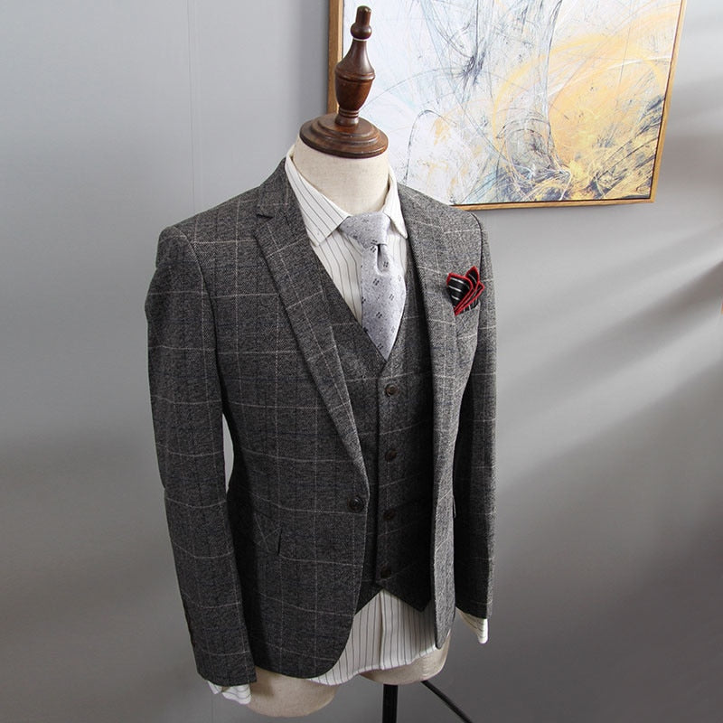 British Style Men's 3 Piece Suit, Plaid Blazer, Business, Formal Dress Suit.