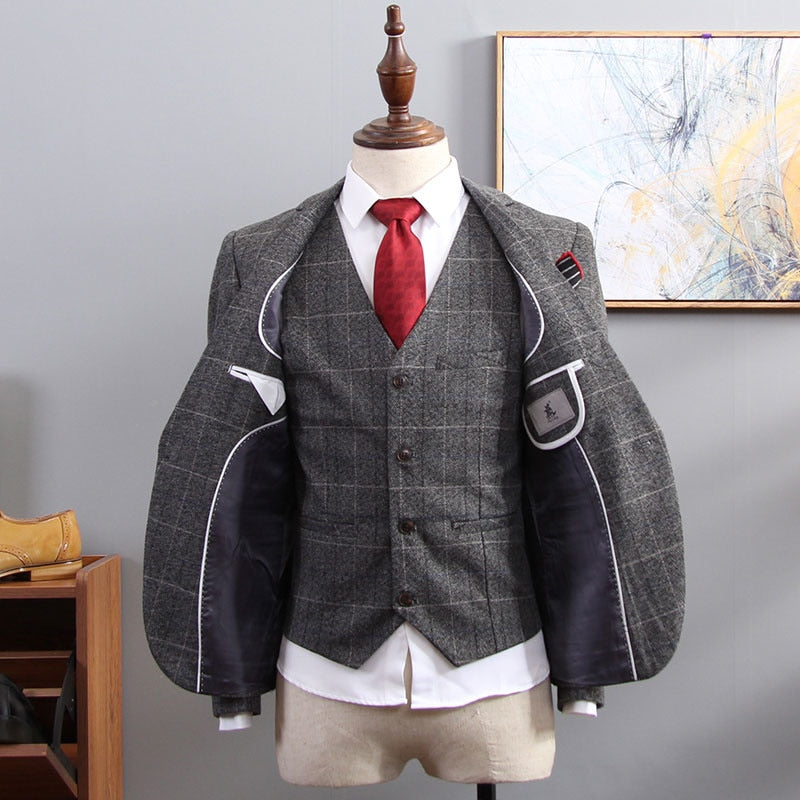 British Style Men's 3 Piece Suit, Plaid Blazer, Business, Formal Dress Suit.