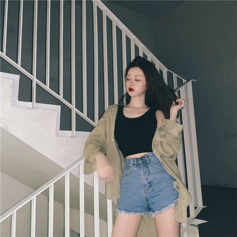 White Knitted Round Neck Women's T Shirt Sexy Sleeveless Camisole Crop Top.