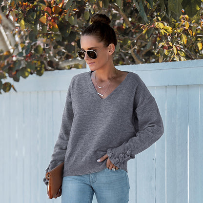 Women's Fashion Solid Color And V-neck Long Sleeve Sweater