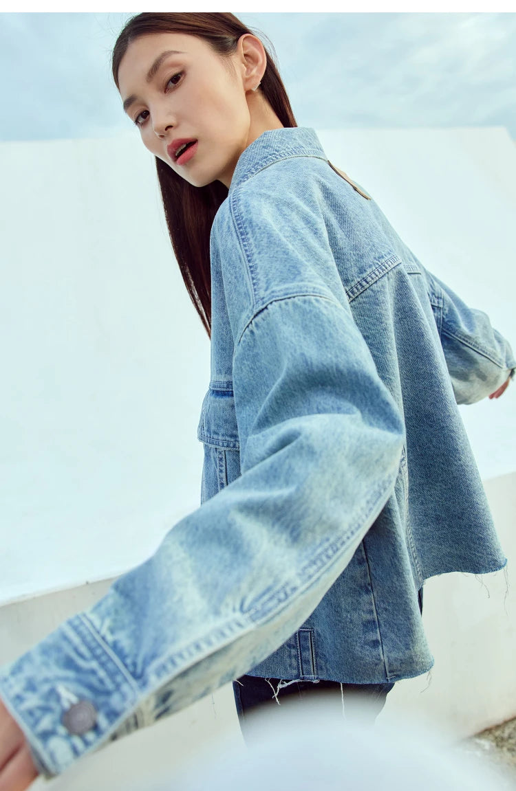 AMII Minimalism Streetwear Women Denim Coat 2023 Autumn Short Top New Loose Turn-down Collar Retro Female Clothing 12323079