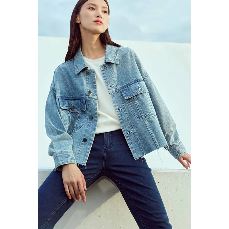 AMII Minimalism Streetwear Women Denim Coat 2023 Autumn Short Top New Loose Turn-down Collar Retro Female Clothing 12323079