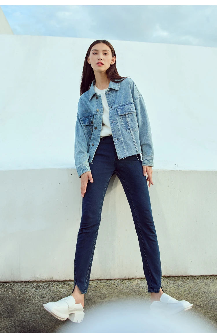 AMII Minimalism Streetwear Women Denim Coat 2023 Autumn Short Top New Loose Turn-down Collar Retro Female Clothing 12323079