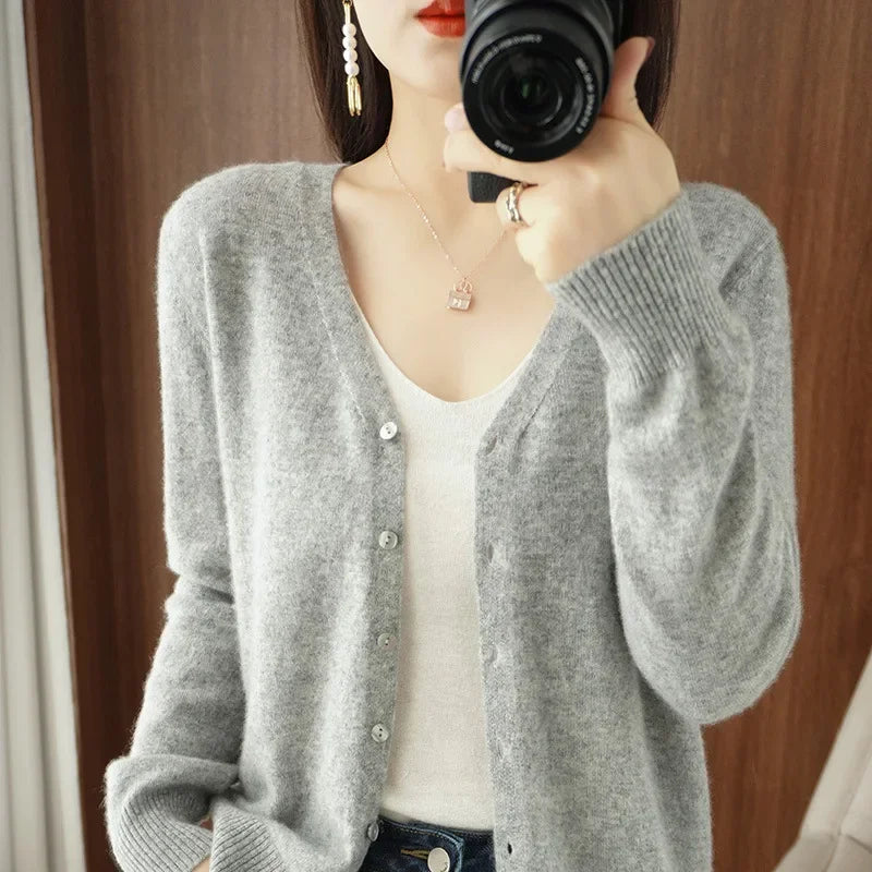 Women Cardigans 2025 Autumn Winter Single Breasted Knitwears Long Sleeve Warm Knit Cardigan Korean Fashion Spring casual Sweater