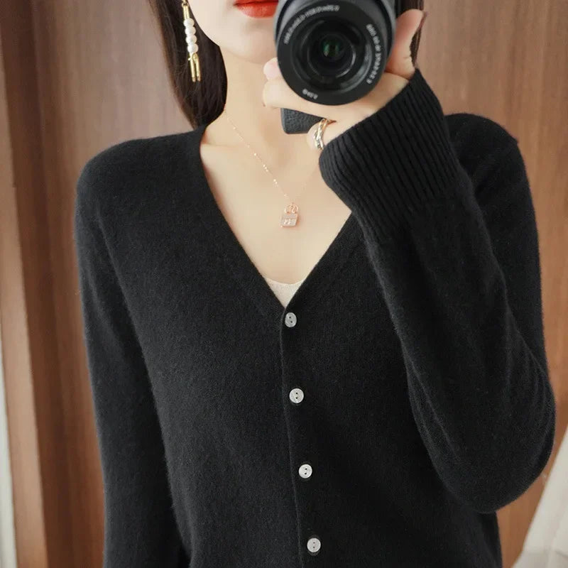 Women Cardigans 2025 Autumn Winter Single Breasted Knitwears Long Sleeve Warm Knit Cardigan Korean Fashion Spring casual Sweater