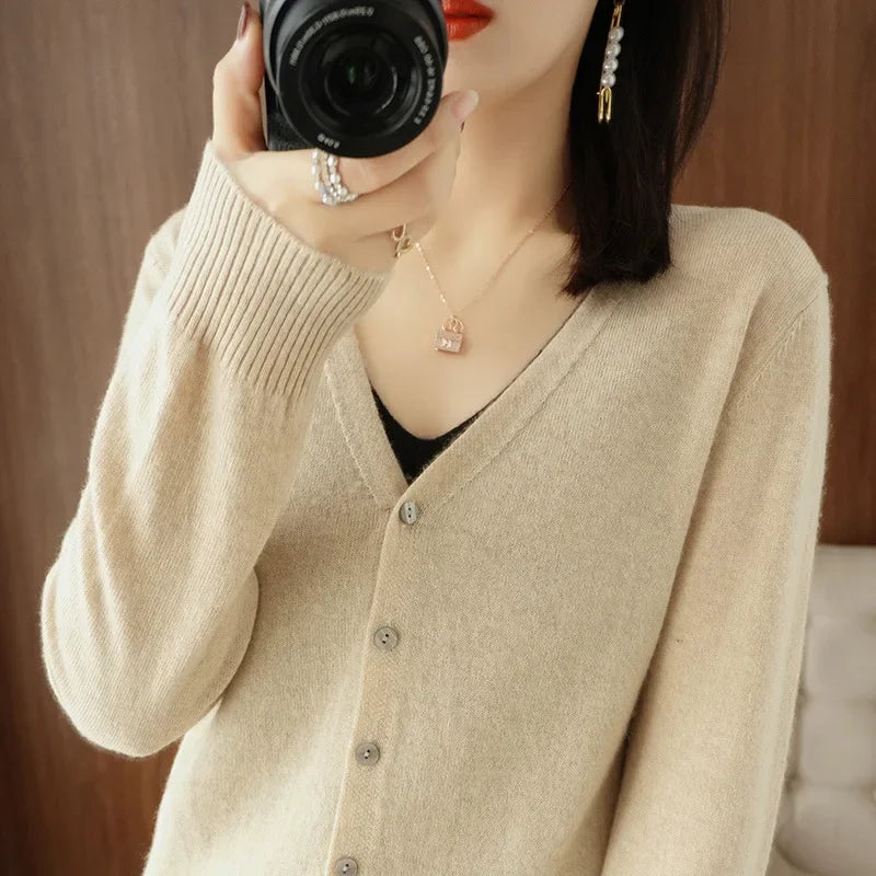 Women Cardigans 2025 Autumn Winter Single Breasted Knitwears Long Sleeve Warm Knit Cardigan Korean Fashion Spring casual Sweater