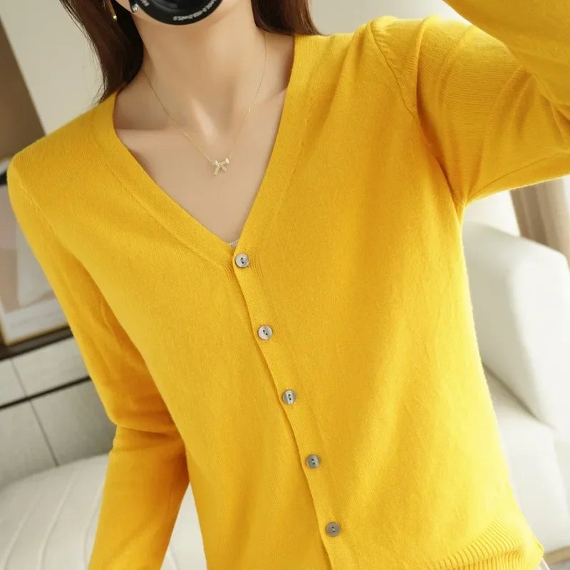 Women Cardigans 2025 Autumn Winter Single Breasted Knitwears Long Sleeve Warm Knit Cardigan Korean Fashion Spring casual Sweater