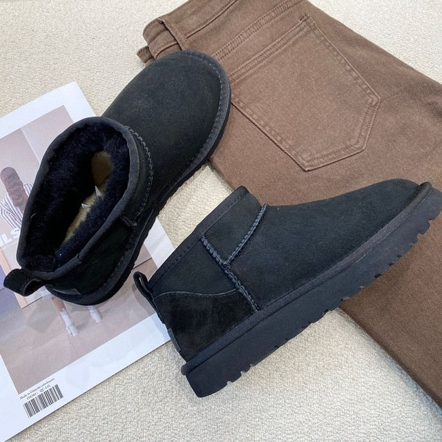 Snow Boots For Men and Women Real Sheepskin Wool lining.
