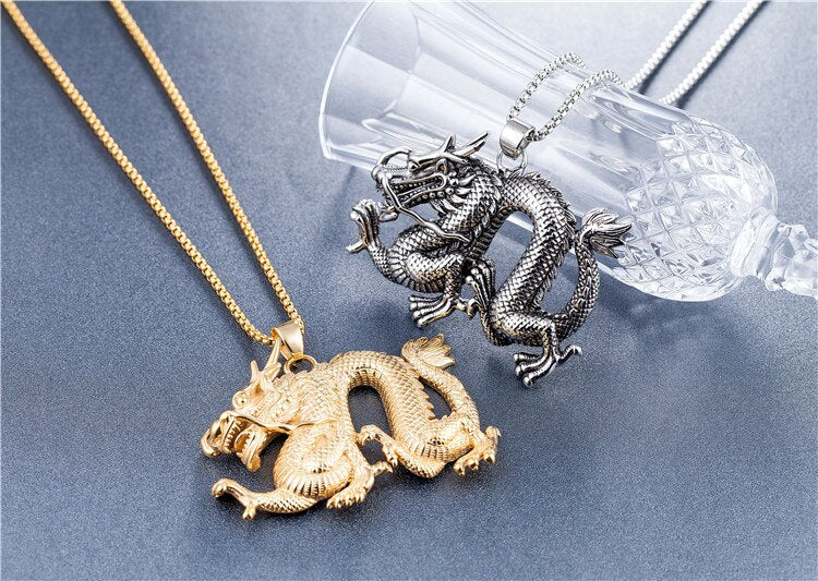 Male Fashion Personality Stainless Steel Dragon Necklace Pendant for Motorcycle Party Steampunk Cool Biker Necklace Jewelry
